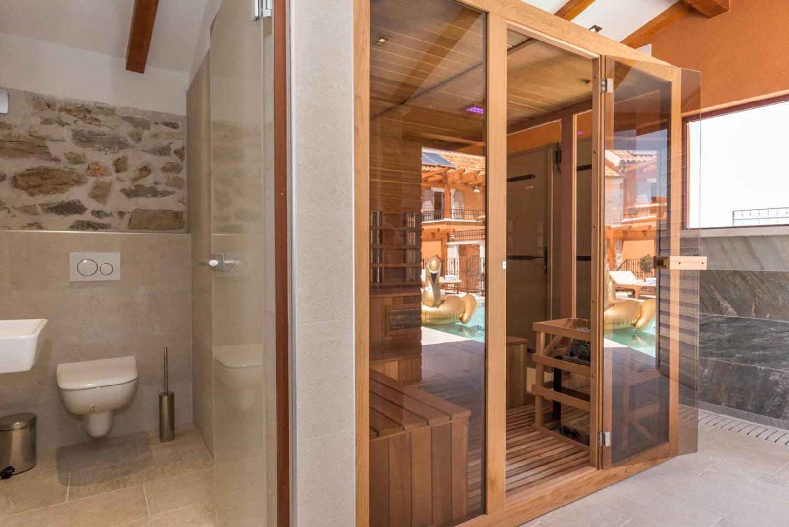 Luxury Villa Finessa Skradin 2 With Heated Pool, Jacuzzi And Sauna Екстериор снимка