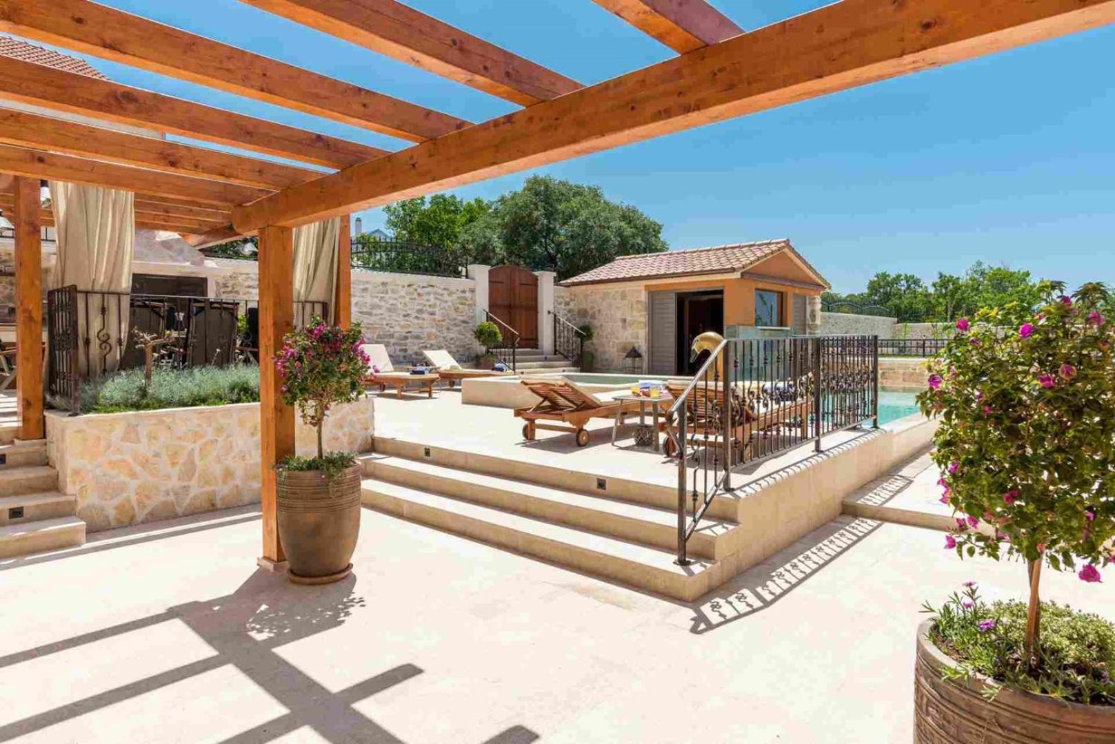 Luxury Villa Finessa Skradin 2 With Heated Pool, Jacuzzi And Sauna Екстериор снимка