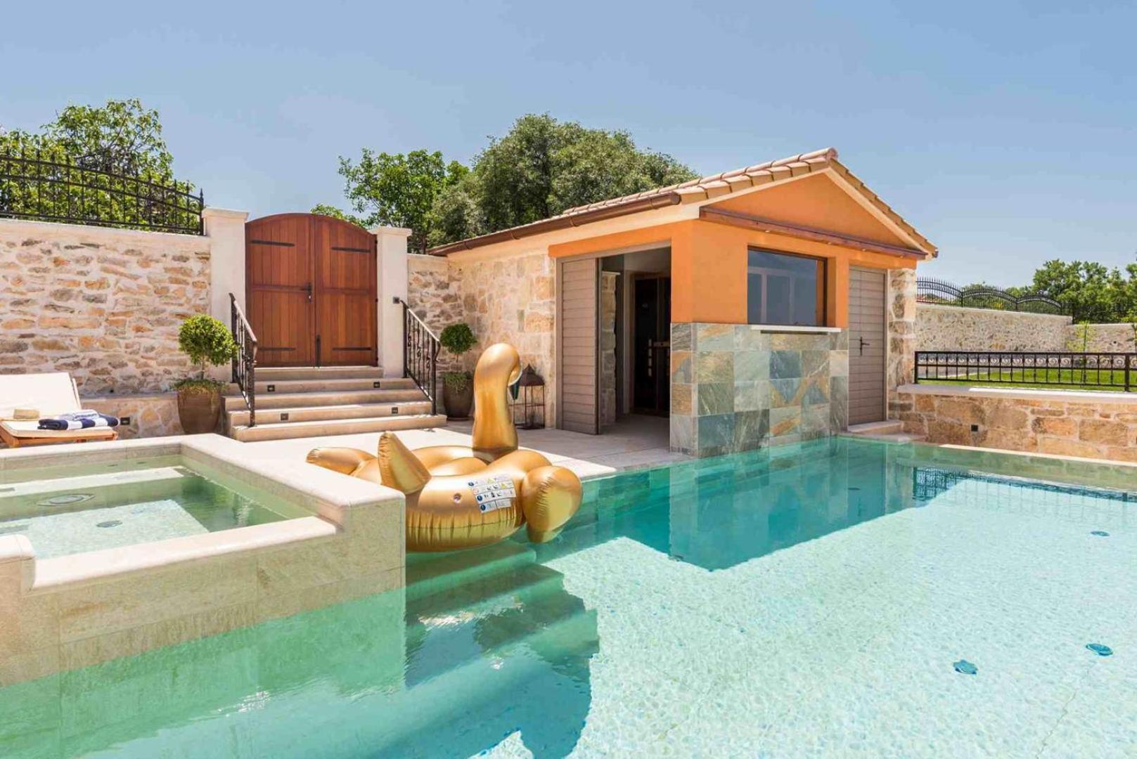 Luxury Villa Finessa Skradin 2 With Heated Pool, Jacuzzi And Sauna Екстериор снимка