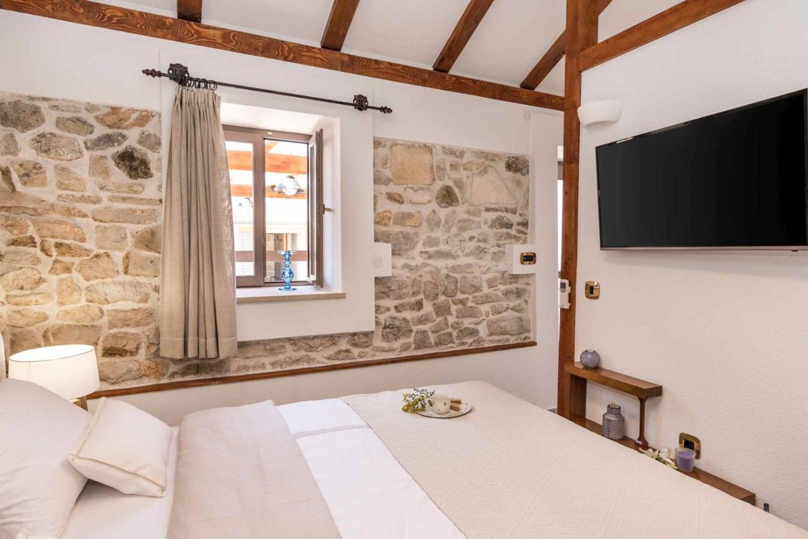 Luxury Villa Finessa Skradin 2 With Heated Pool, Jacuzzi And Sauna Екстериор снимка